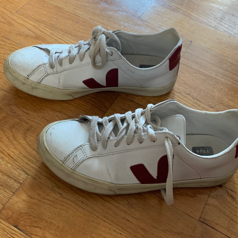 Veja Sneakers